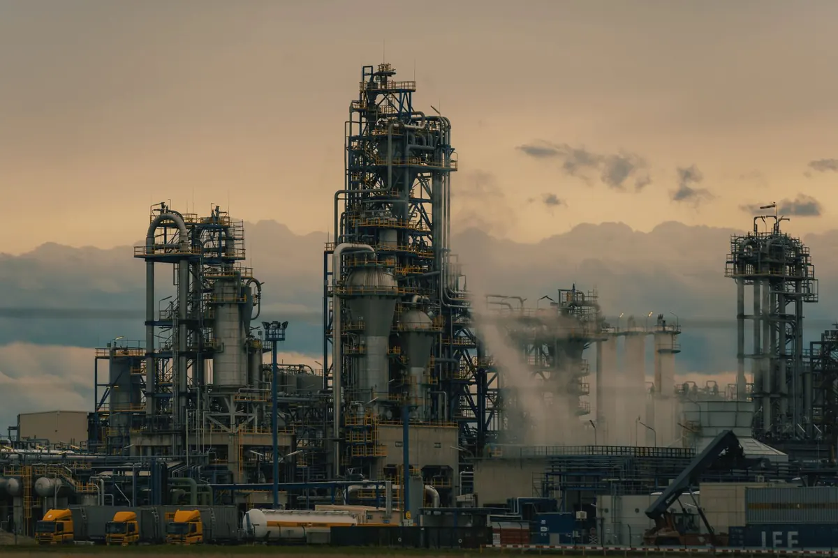 Oil, Gas & Utilities