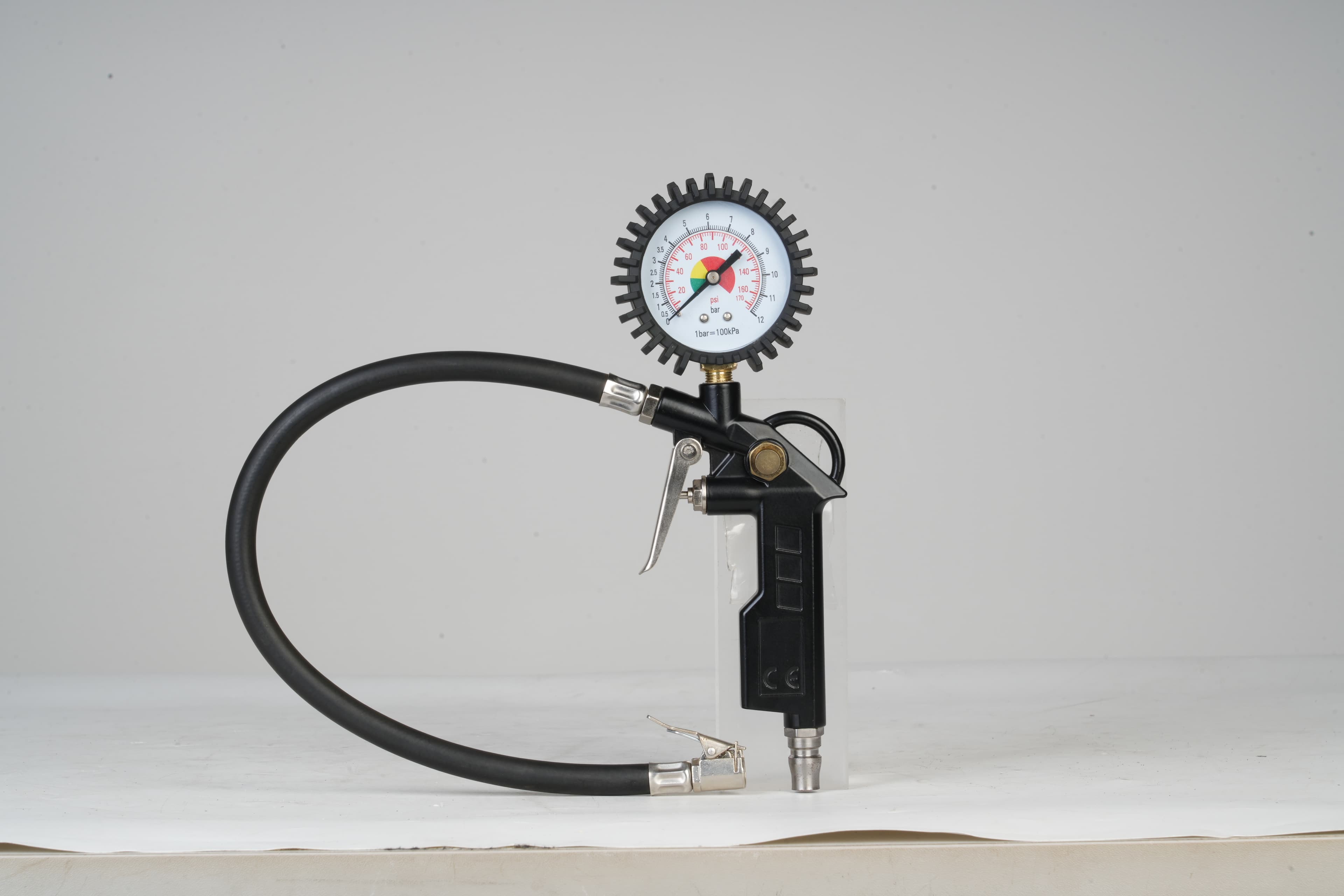Air inflating gun